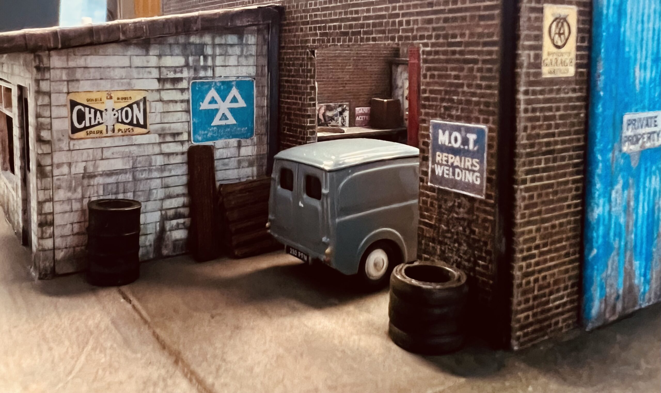 OO Scale Garage